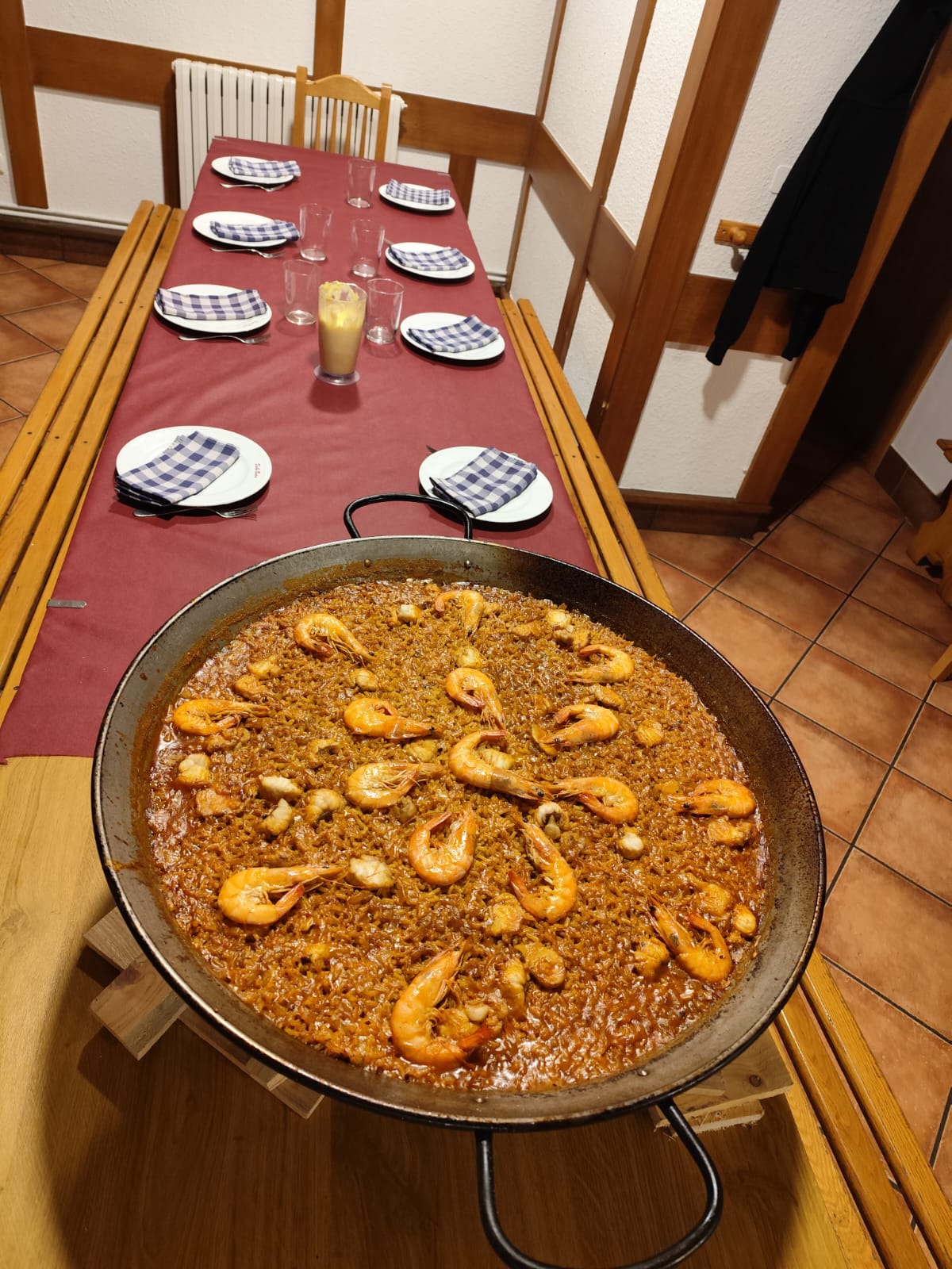 Arròs a banda en una sociedad de Gipuzkoa